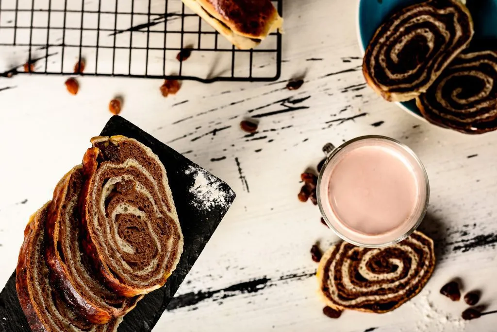 Chocolate Swirl Bread - SunCakeMom