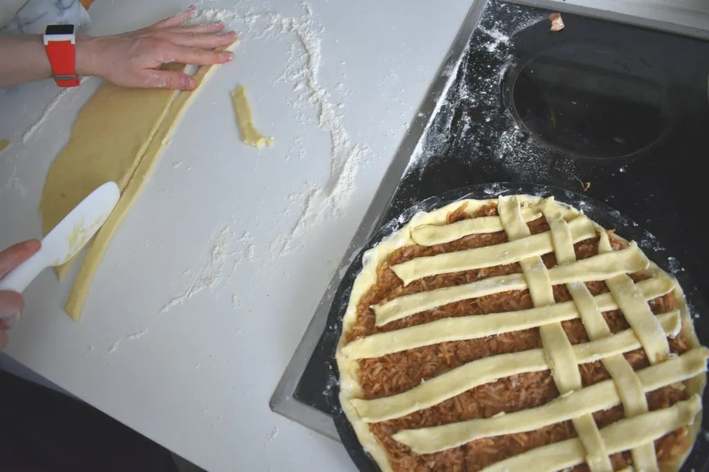 Sugar-free-apple-pie-process-15-SunCakeMom