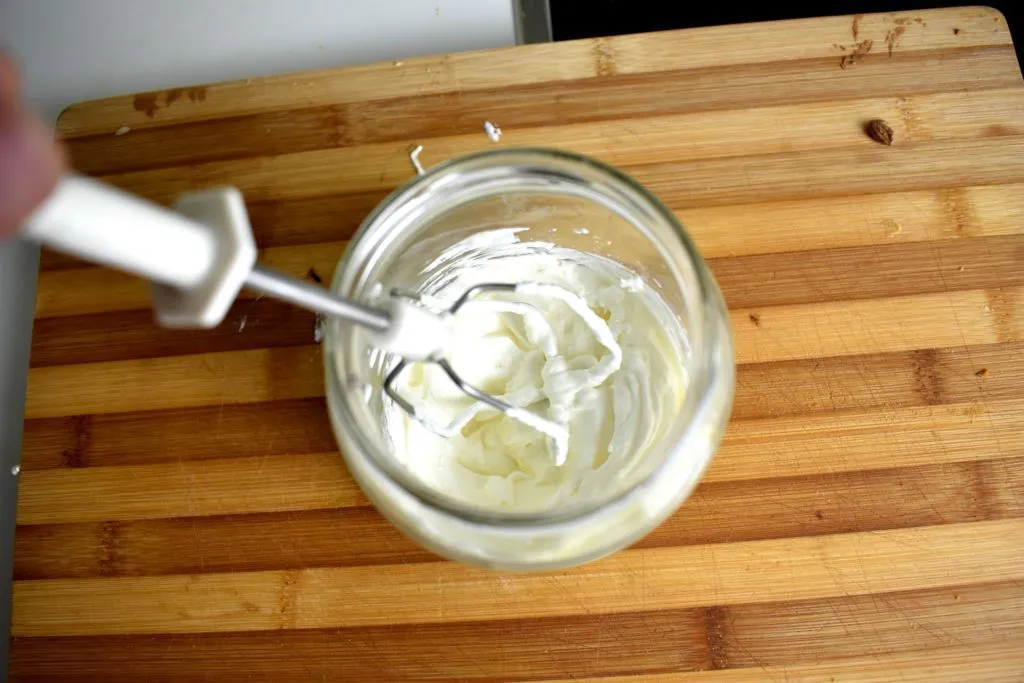 Sugar-free-chocolate-mousse-process-9-SunCakeMom