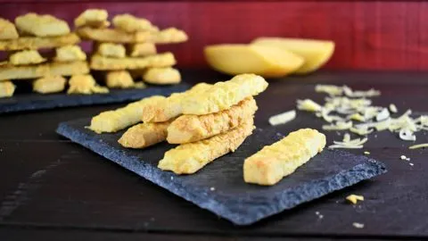 Cheese-straws-1-SunCakeMom