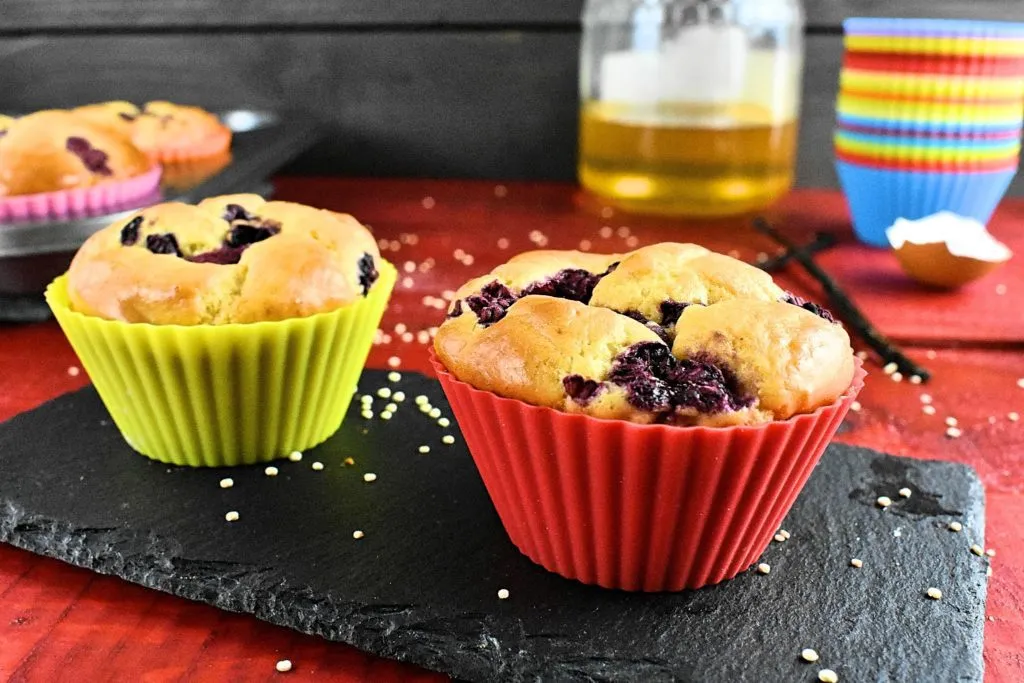 Gluten-free-muffin-strawberry-4-SunCakeMom