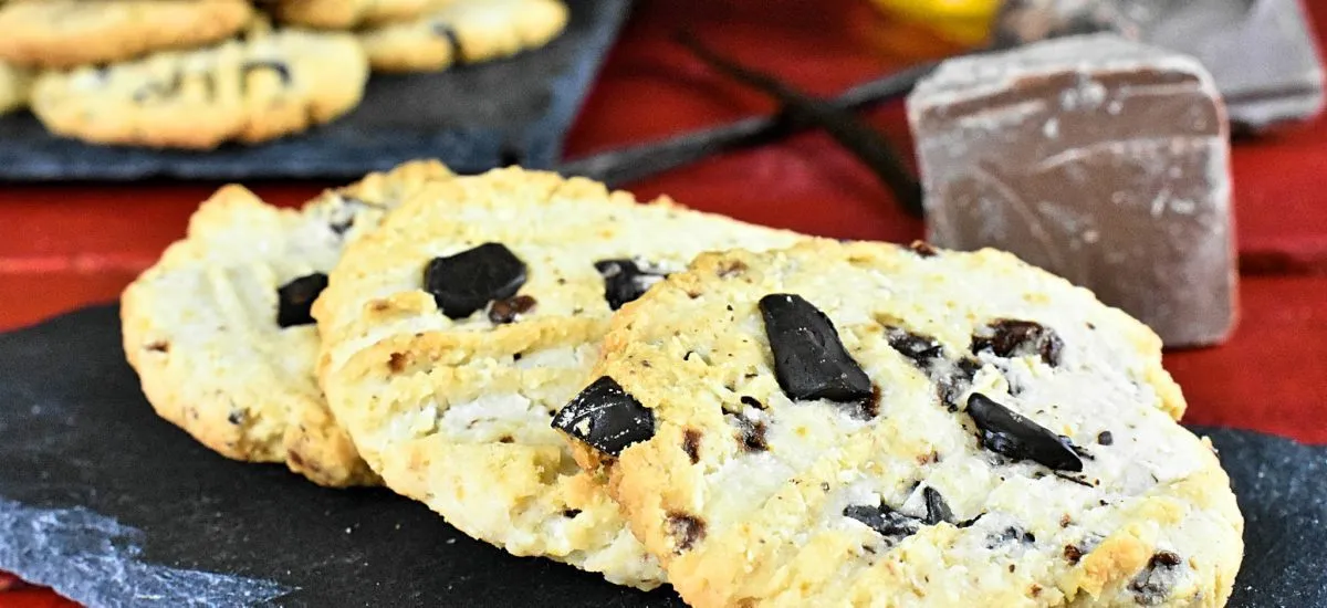 Low-carb-chocolate-chips-cookies