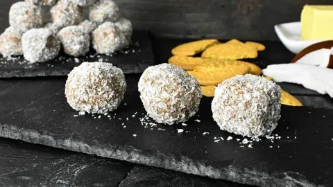 Simple-sugarfree-coconut-bliss-balls-1-SunCakeMom