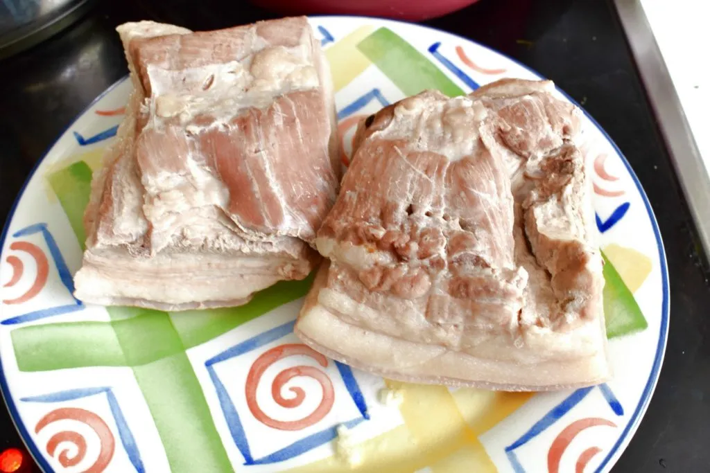 Simple-pork-belly-recipe-process-2-SunCakeMom