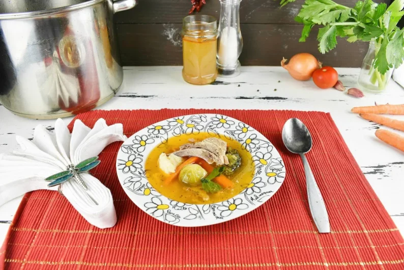 Bone-broth-recipe-5-SunCakeMom