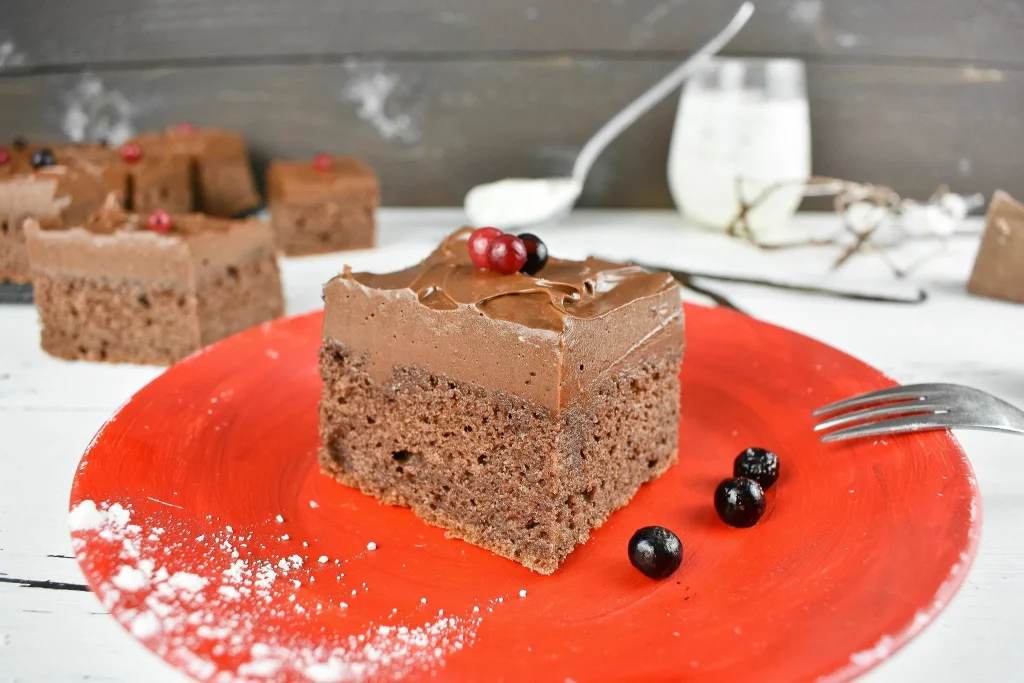 Sour-cream-chocolate-cake-2-SunCakeMom