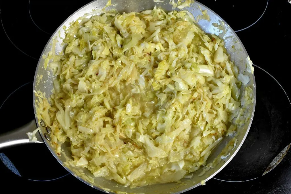 Slow-roast-duck-recipe-cabbage-process-20-SunCakeMom