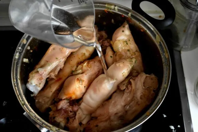 Pigs-feet-recipe-Pig-trotters-recipe-process-4-SunCakeMom