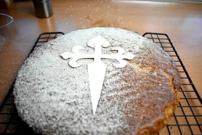 Gluten-free-almond-cake-Tarta-de-santiago-Process-11-SunCakeMom