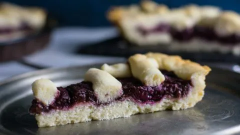 Gluten-free-cherry-pie-1-SunCakeMom