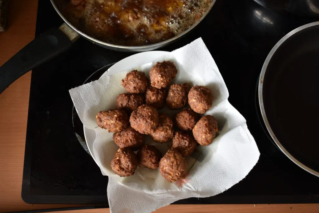 Low-Carb-Meatballs-Recipe-Process-5-SunCakeMom