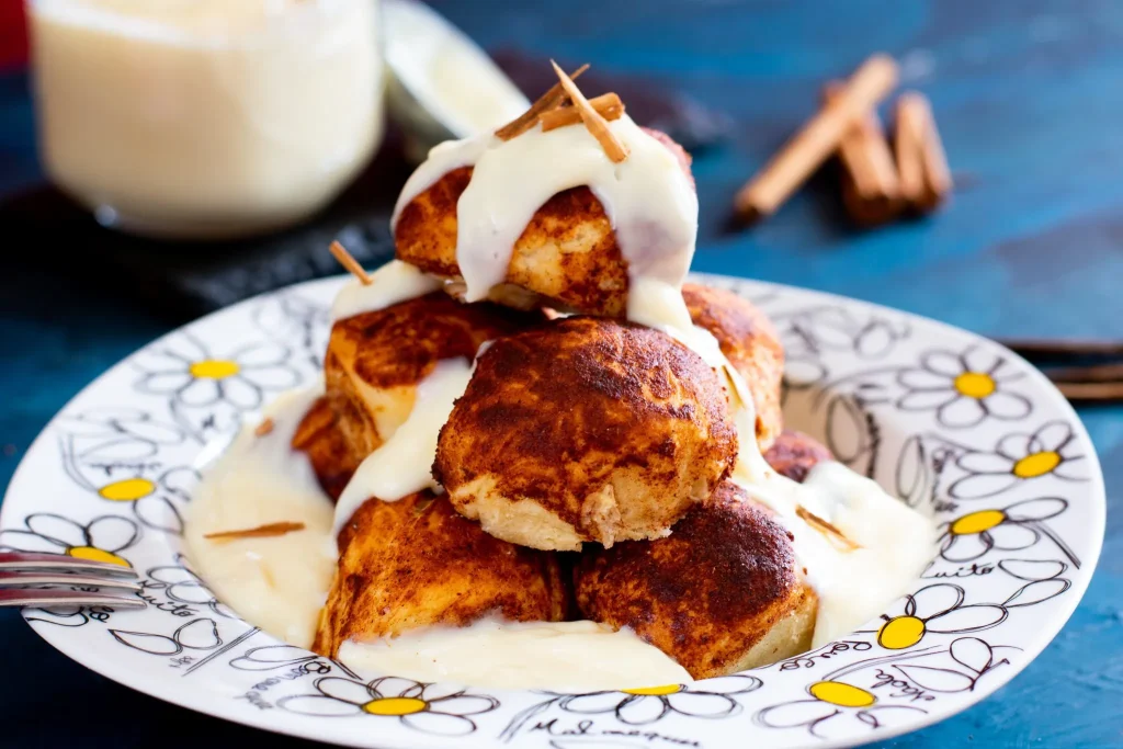 Cinnamon-monkey-bread-recipe-3-SunCakeMom