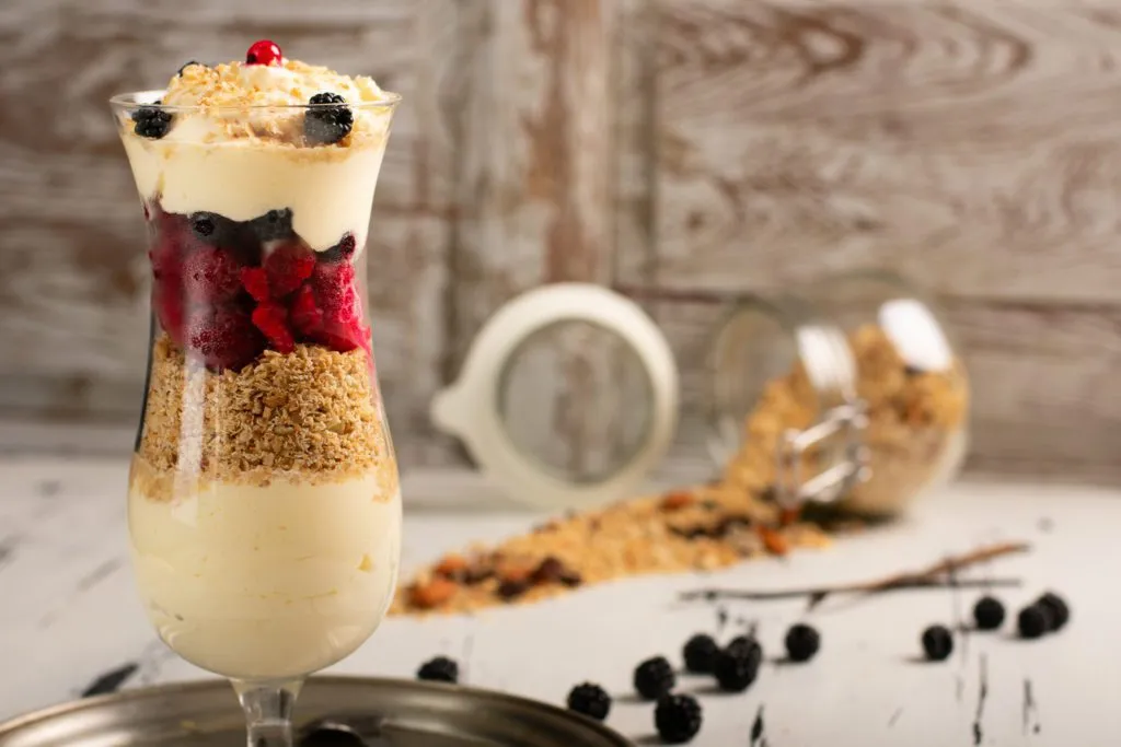 Healthy-parfait-recipe-2-SunCakeMom