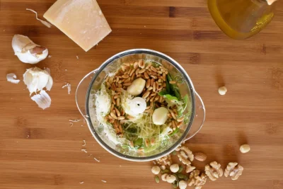 Pesto-sauce-recipe-Process-5-SunCakeMom