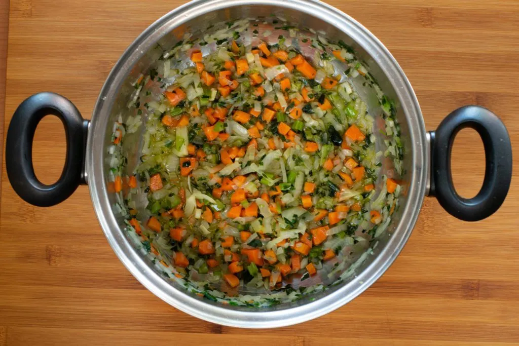 Mirepoix-glassy-gp-oh-SunCakeMom