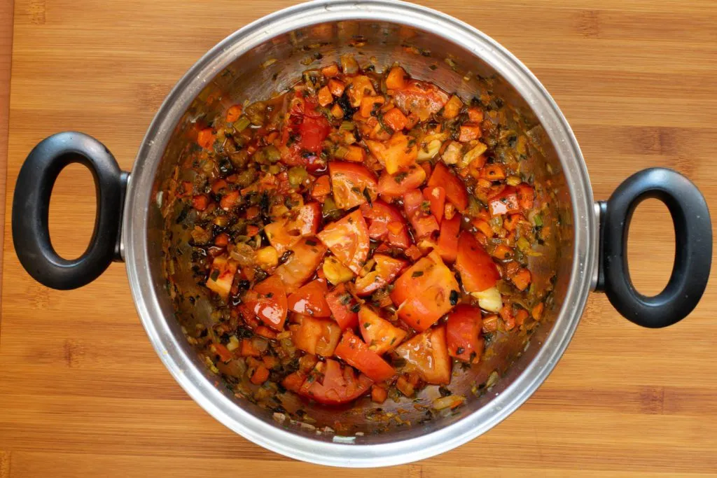 Mirepoix-gp-garlic-tomato-paprika-mix-oh-SunCakeMom