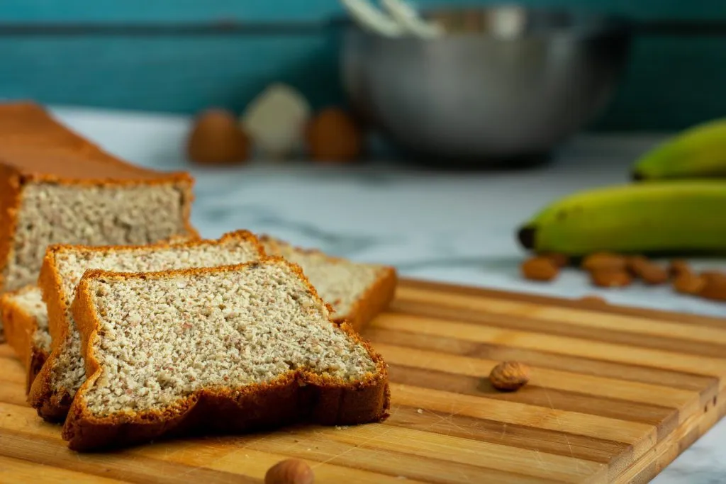 Almond-flour-banana-bread-recipe-1-SunCakeMom