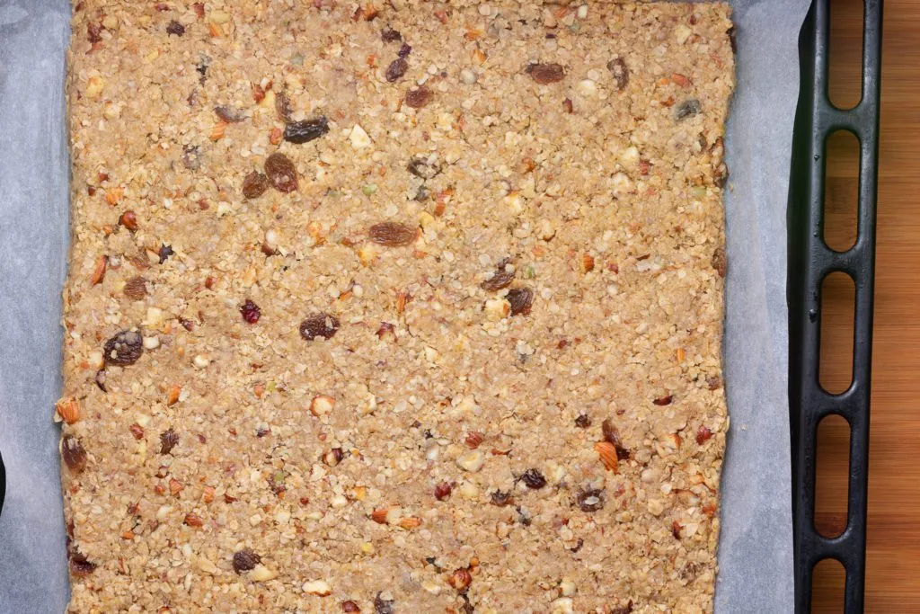 Granola-bar-recipe-Process-10-SunCakeMom