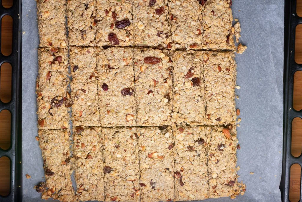 Granola-bar-recipe-Process-13-SunCakeMom