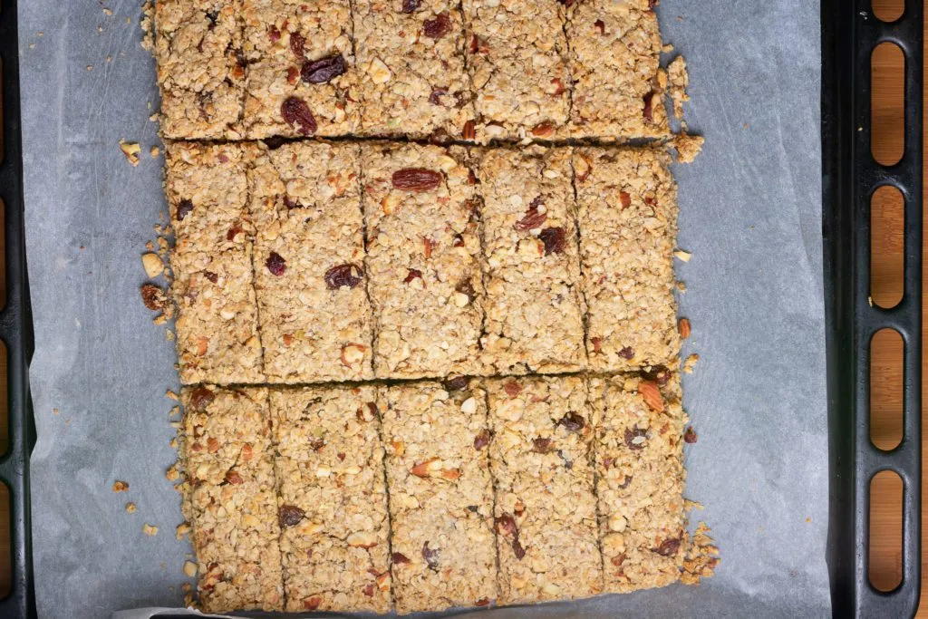 Granola-bar-recipe-Process-14-SunCakeMom