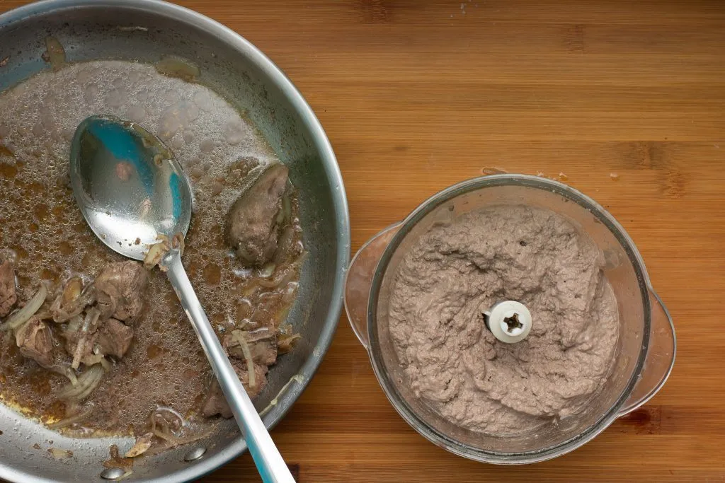 Chicken-liver-pate-recipe-Process-11-SunCakeMom