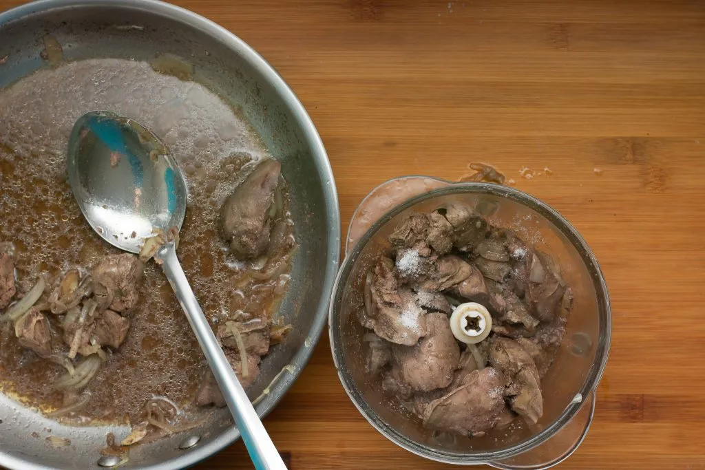 Chicken-liver-pate-recipe-Process-9-SunCakeMom