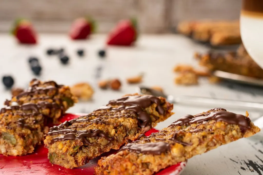 Keto-granola-bar-recipe-1-SunCakeMom