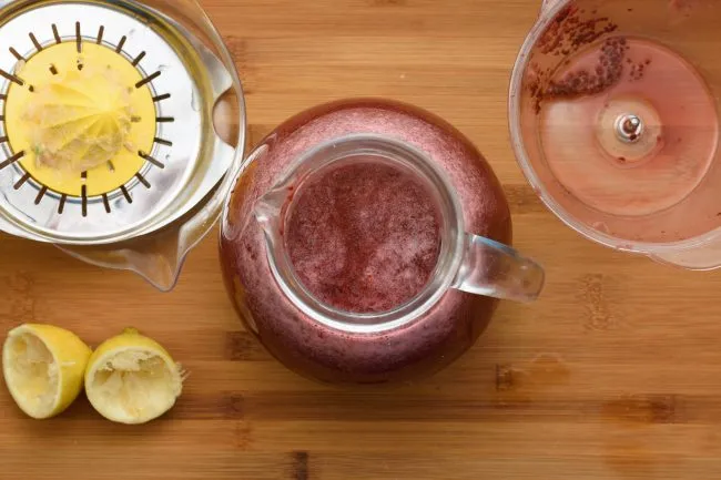 Blackberry Lemonade Recipe - SunCakeMom