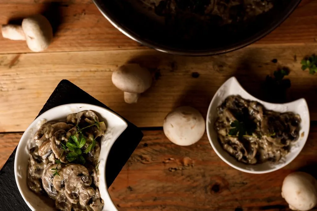 Mushroom sauce recipe - SunCakeMom