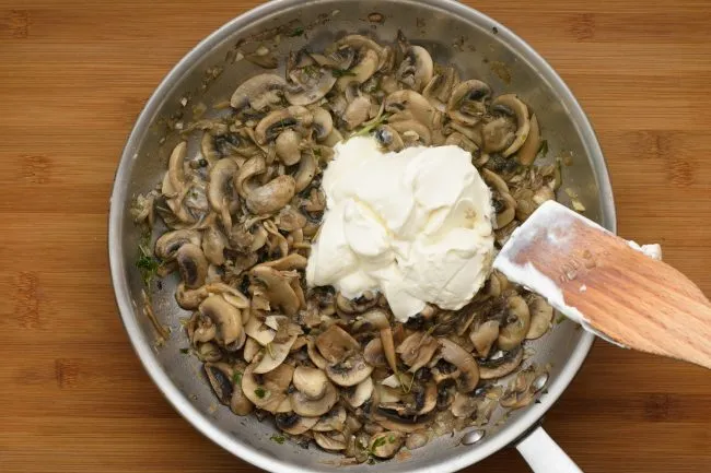 Mushroom sauce recipe - SunCakeMom