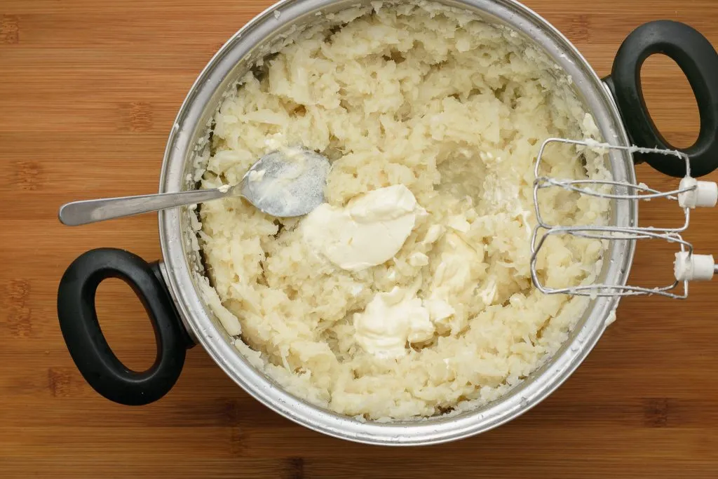 Cauliflower mash - SunCakeMom