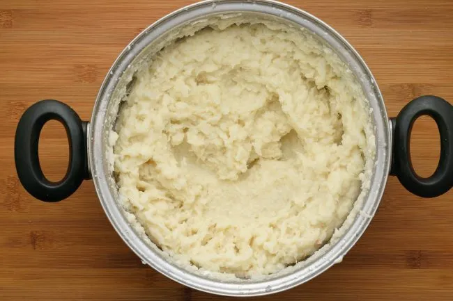 Cauliflower mash - SunCakeMom