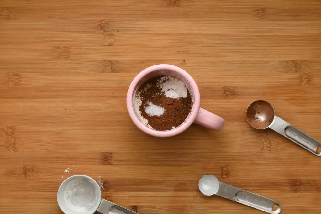 Mug cake recipe - SunCakeMom