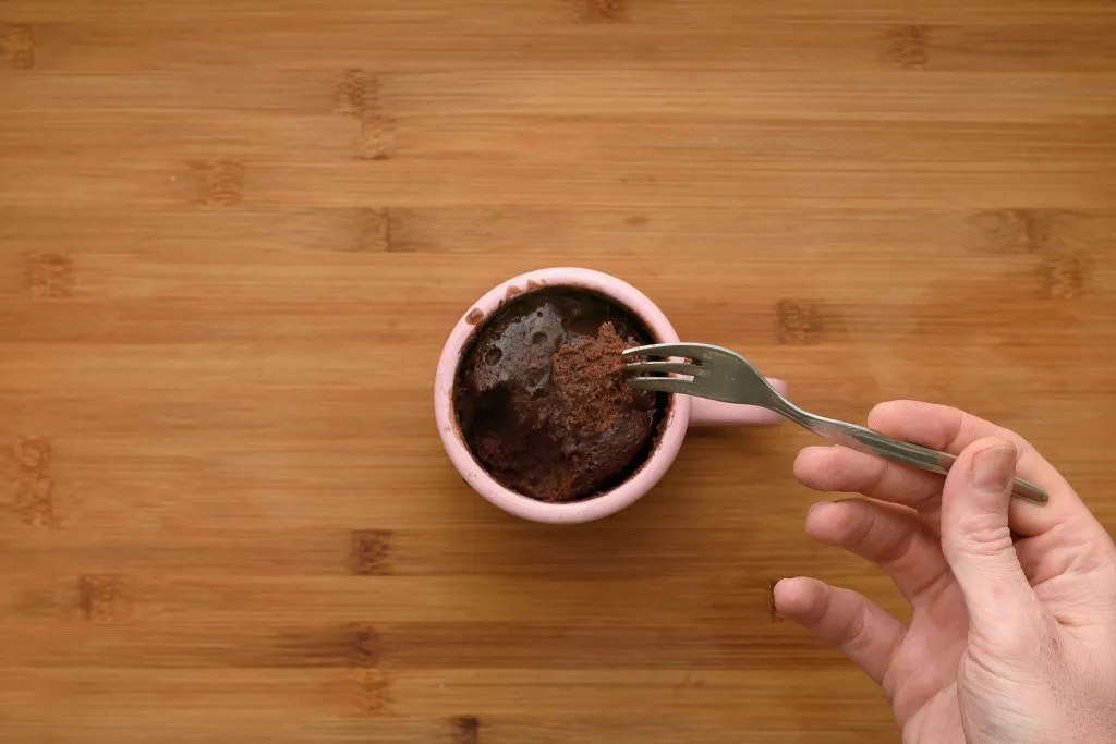 Mug cake recipe - SunCakeMom