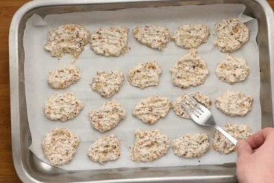 Hazelnut cookies recipe - SunCakeMom