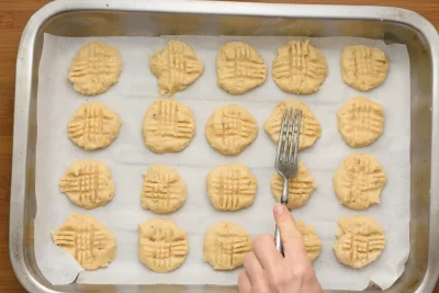 Hazelnut cookies recipe - SunCakeMom