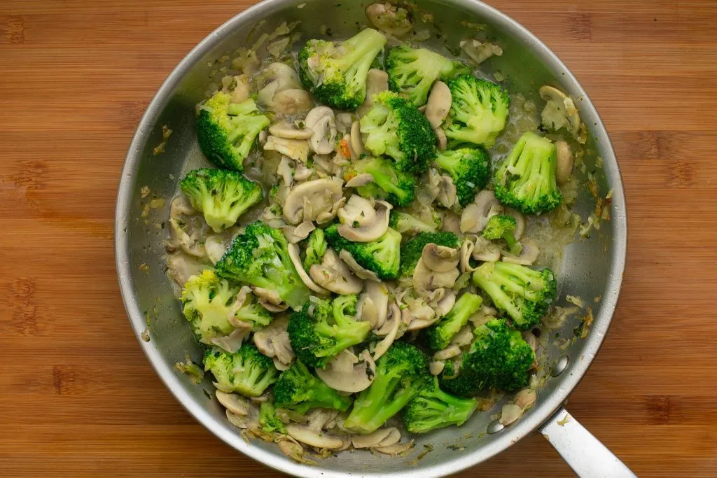 Onion-mushroom-broccoli-gp-SunCakeMom