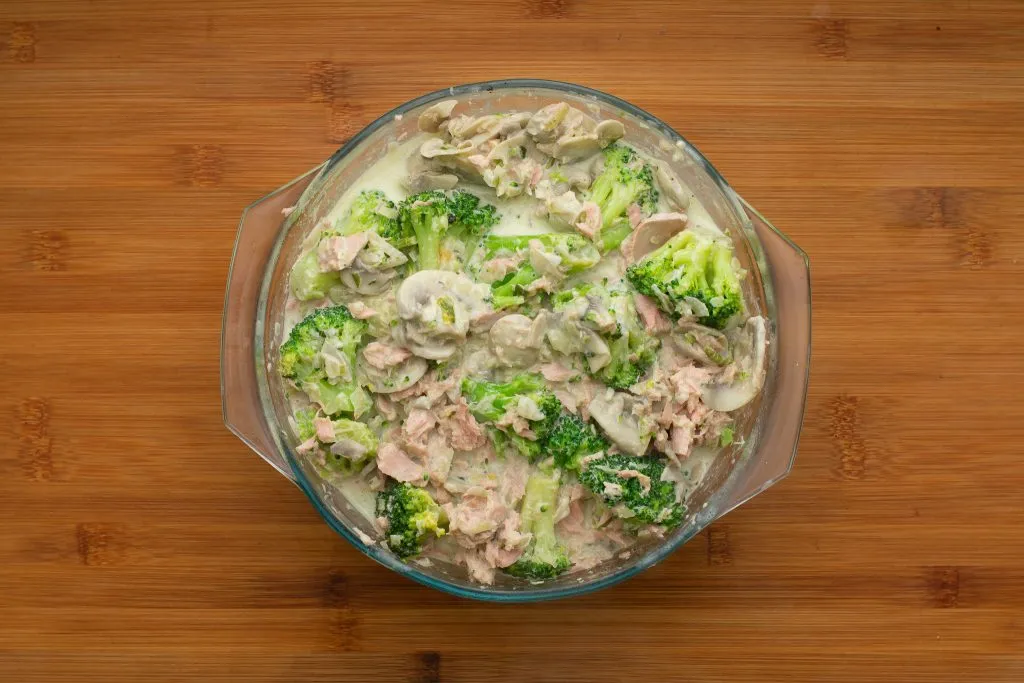 Tuna casserole recipe - SunCakeMom