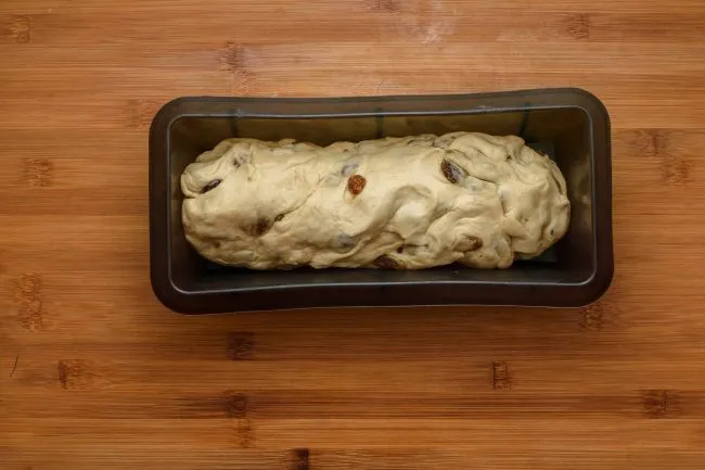 Raisin bread recipe - SunCakeMom