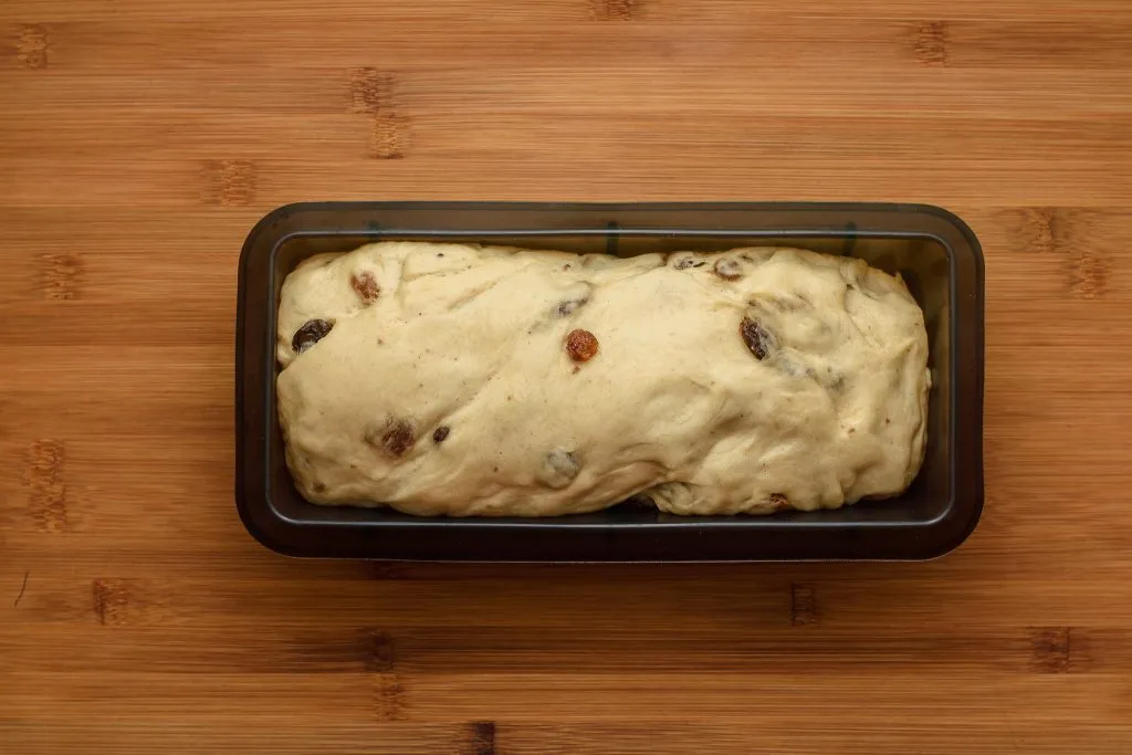 Raisin bread recipe - SunCakeMom