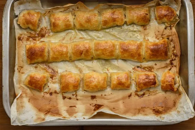 Sausage roll recipe - SunCakeMom