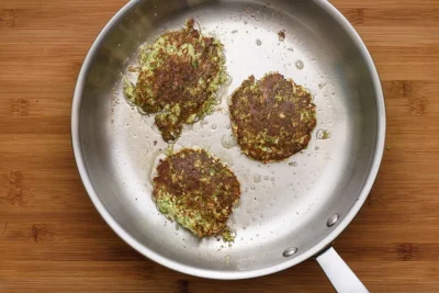 Broccoli fritters recipe - SunCakeMom
