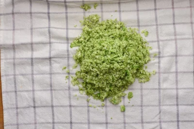 Broccoli fritters recipe - SunCakeMom