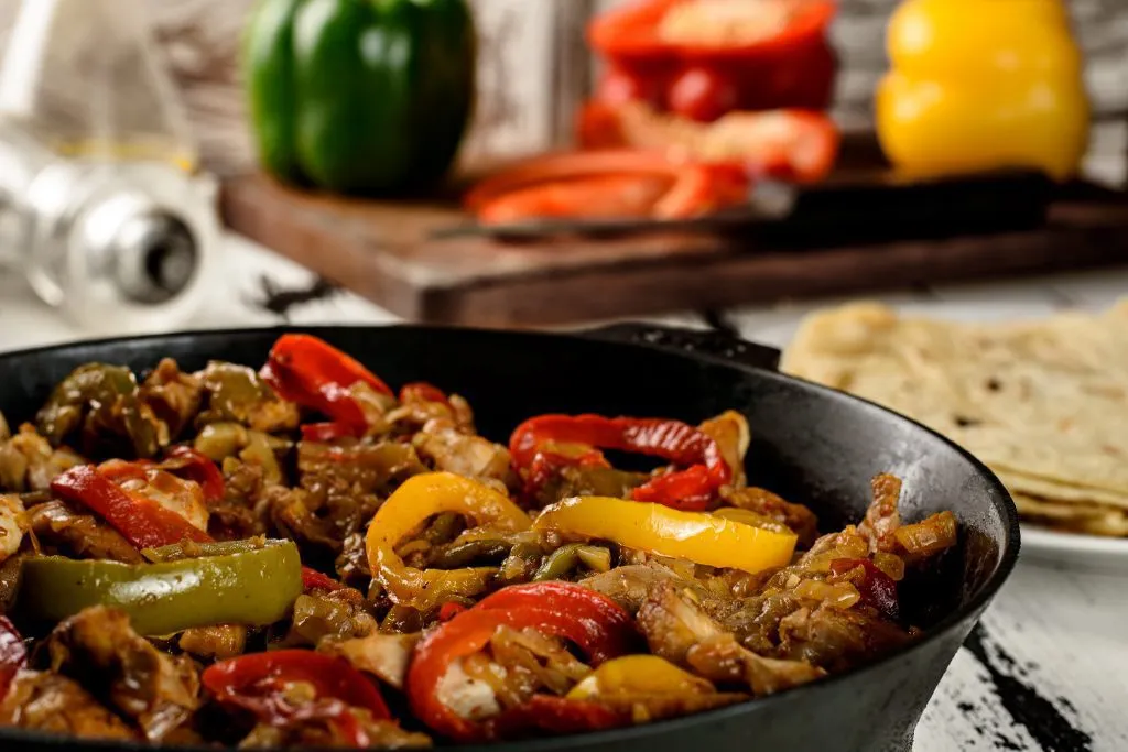 Chicken fajitas recipe - SunCakeMom