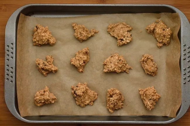 Peanut butter chocolate chip cookies - SunCakeMom