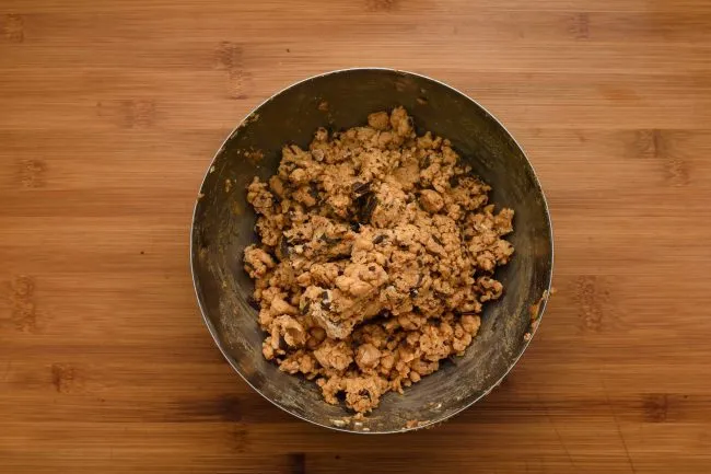 Peanut butter chocolate chip cookies - SunCakeMom