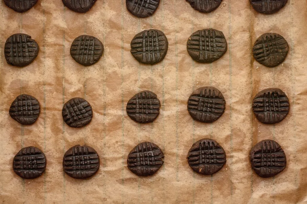 Chocolate peanut butter cookies - SunCakeMom