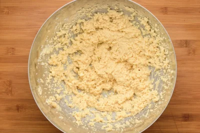 Keto biscuit recipe - SunCakeMom