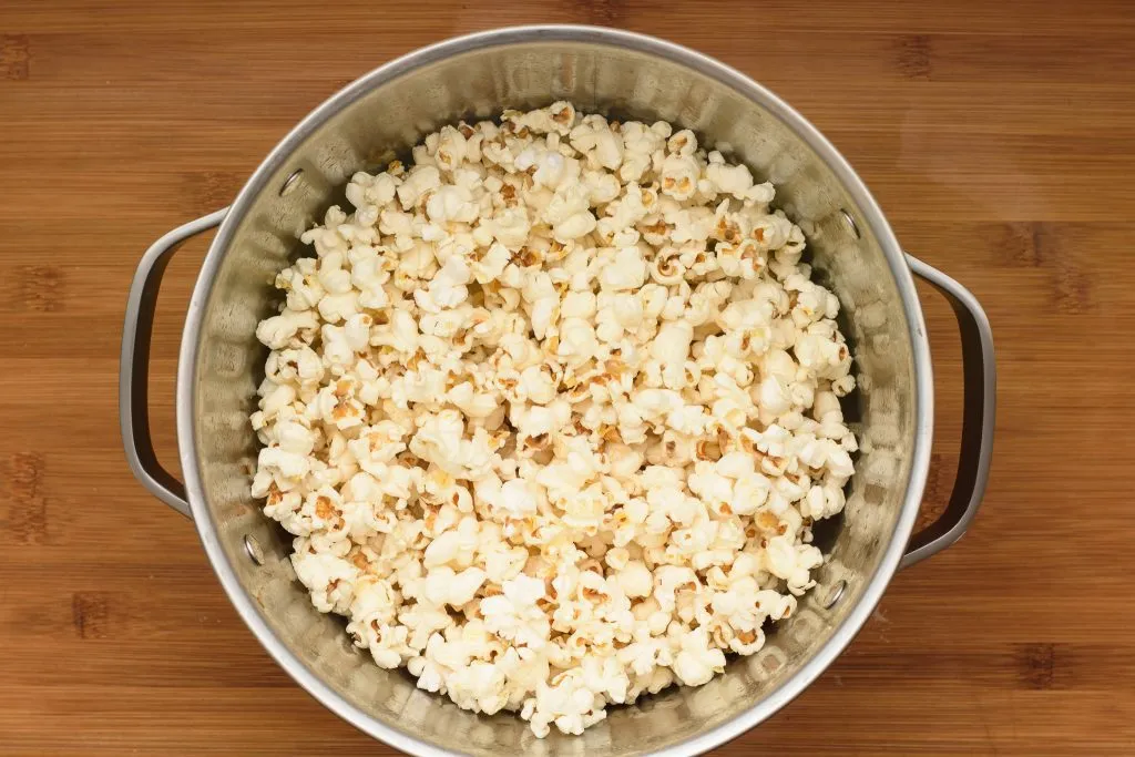 Butter popcorn recipe - SunCakeMom