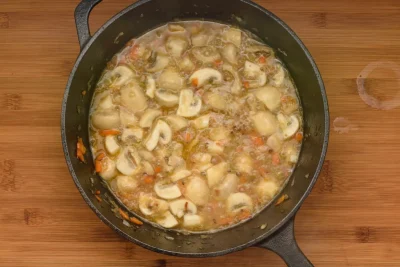 Chicken fricassee recipe - SunCakeMom